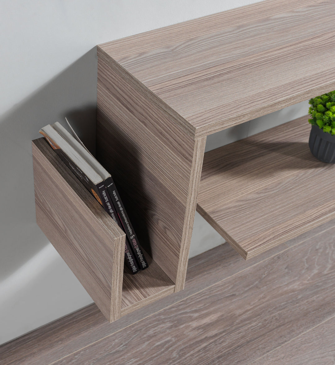 Regnar Tv Stand Cordoba